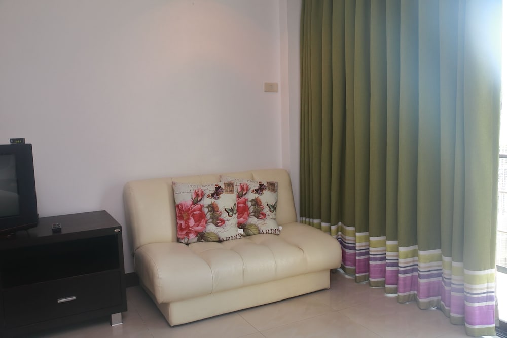 Murraya Residence 58/79