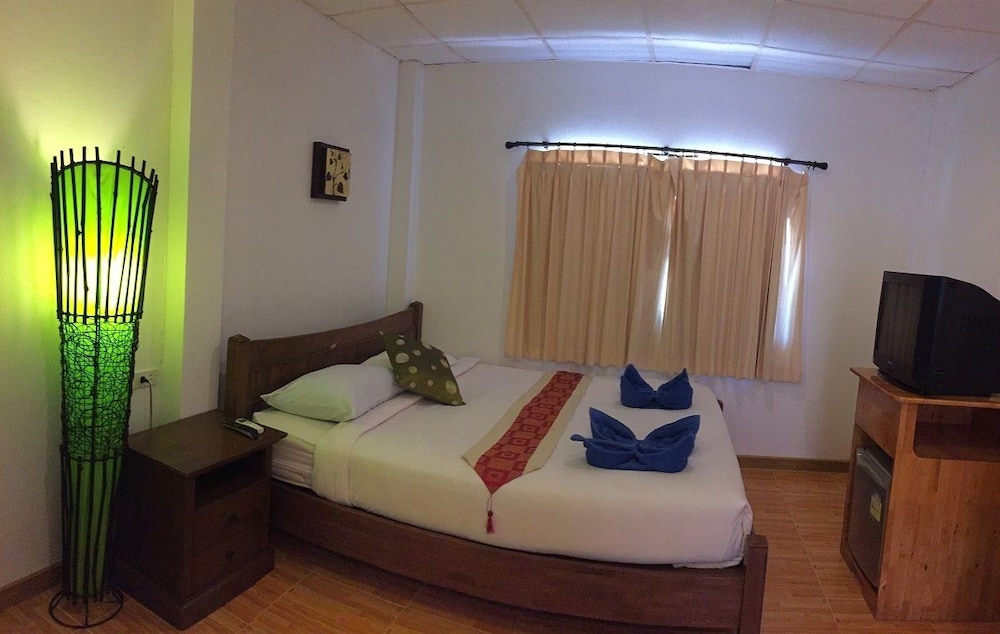 Phangan Cabana Resort 15/50
