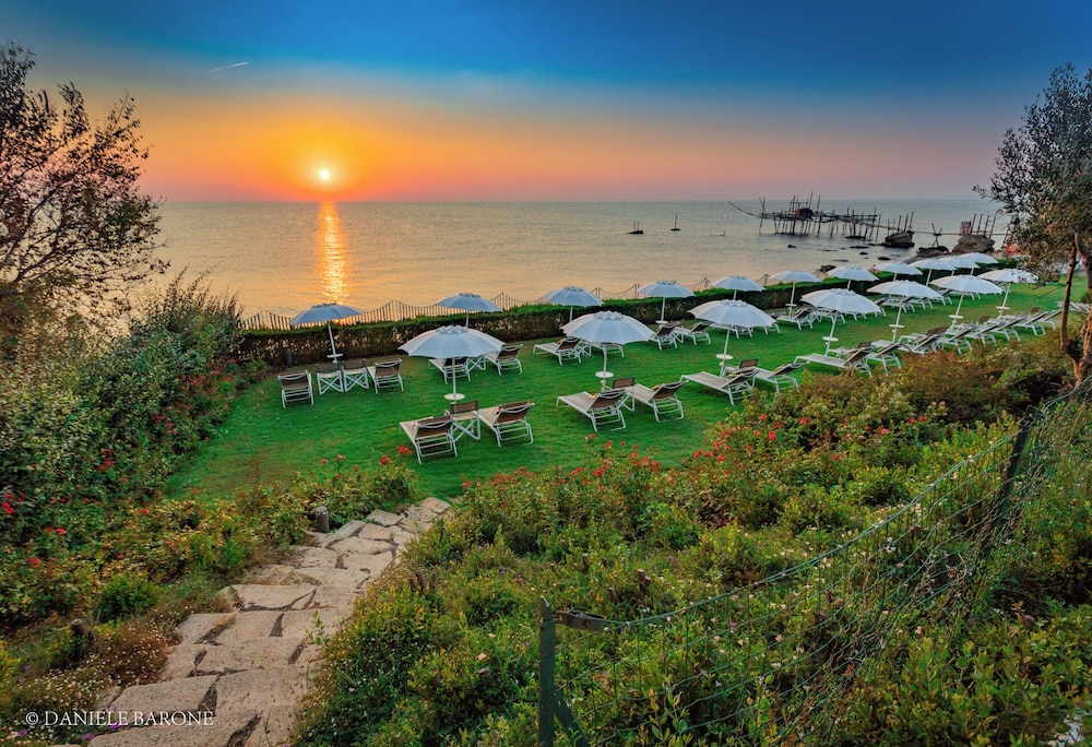 Baia Delphis Resort 51/59