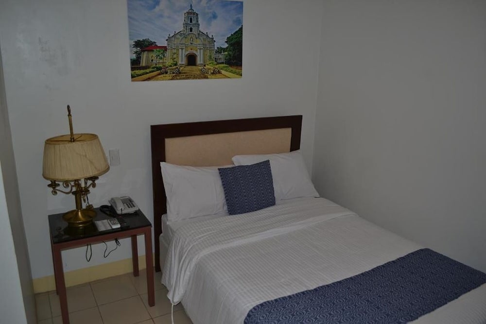 Metro Vigan Inn 44/70
