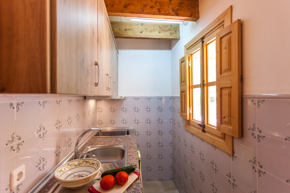 Finca Hotel Can Estades 27/63