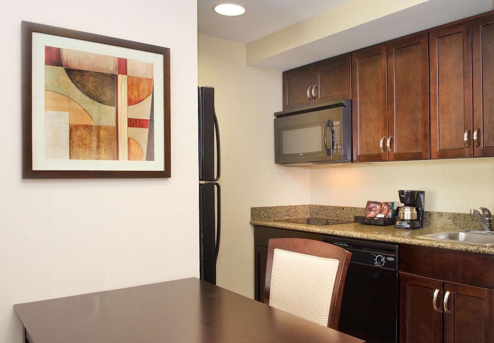 Homewood Suites by Hilton Pittsburgh Southpointe 55/72
