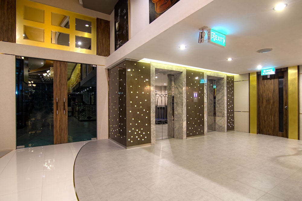 Gallery Design Hotel 9/33