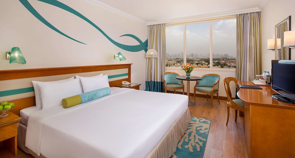 STANDARD, KING BED