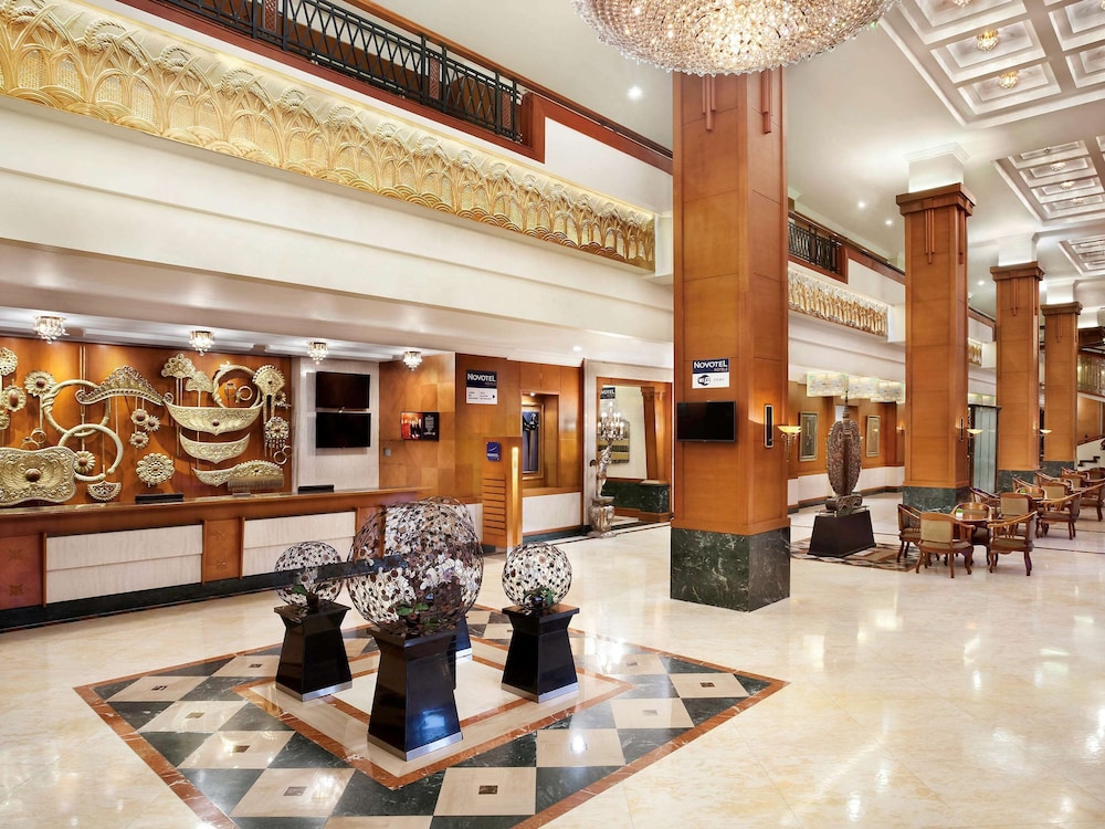 NOVOTEL SOLO 10/64