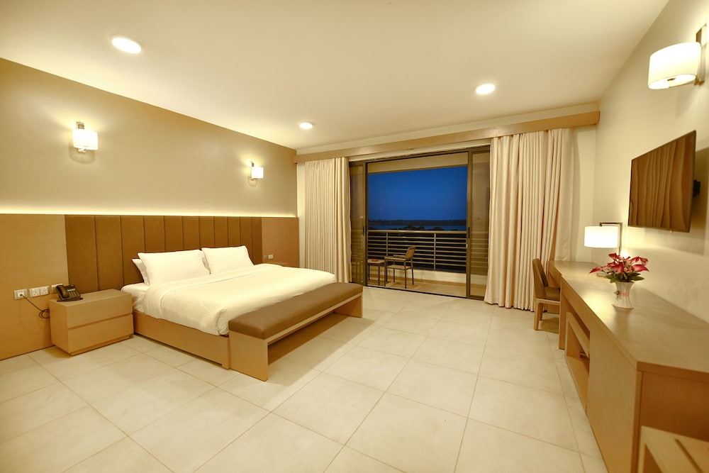 K Hotels 20/54