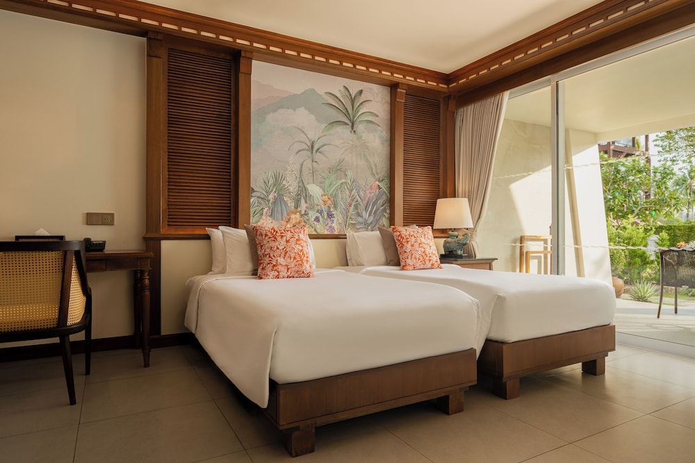 Executive Room