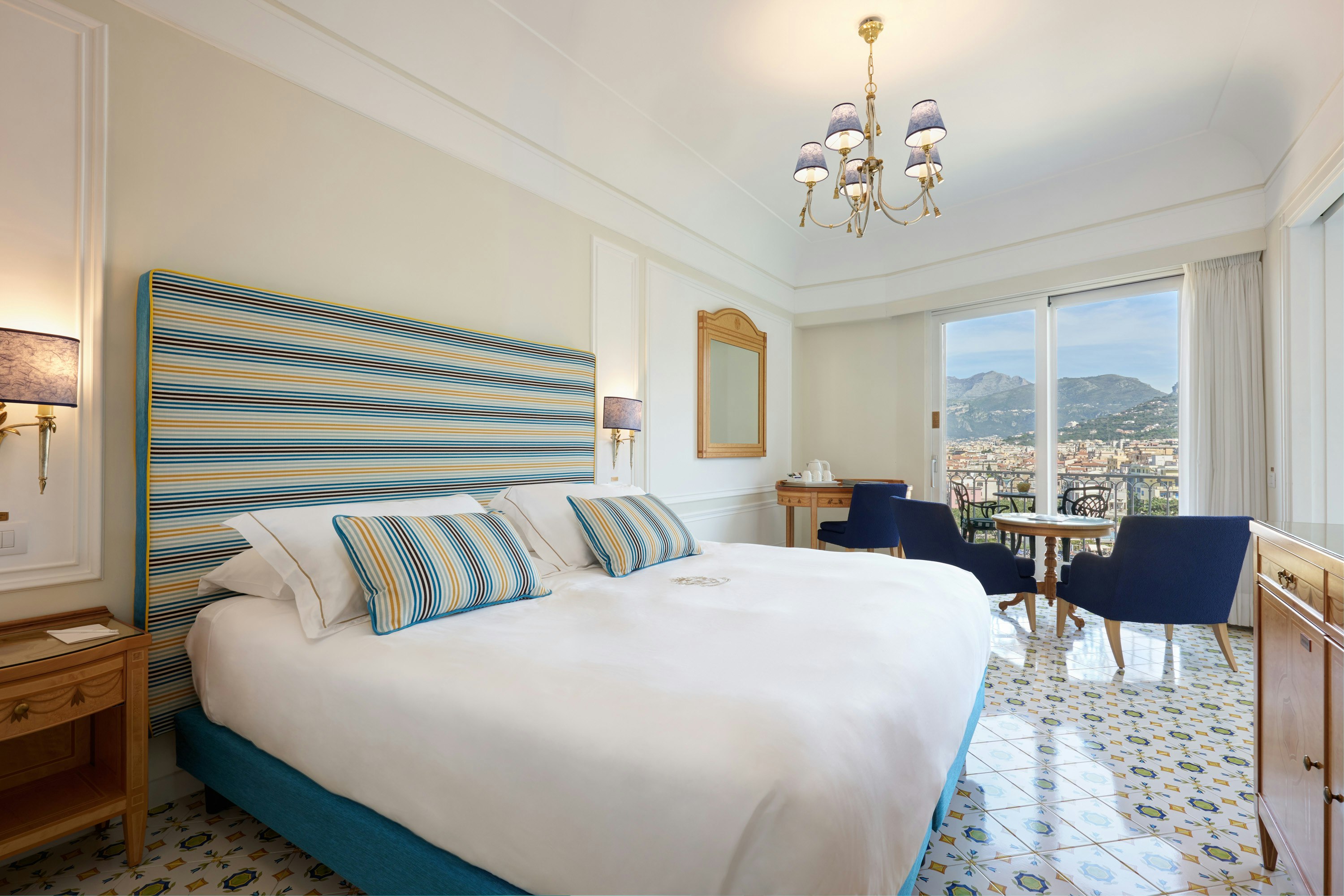 Grand Hotel Capodimonte 12/65