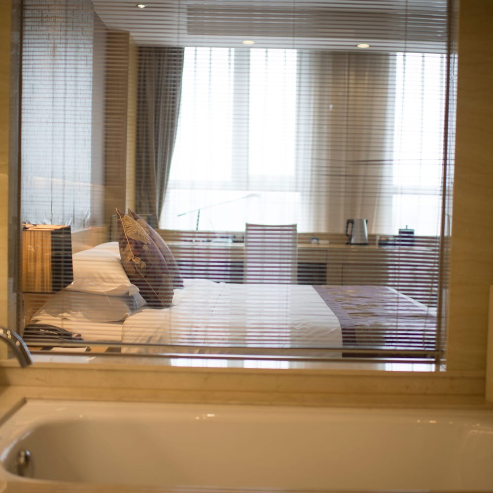Suzhou Sun Plaza Hotel 17/31
