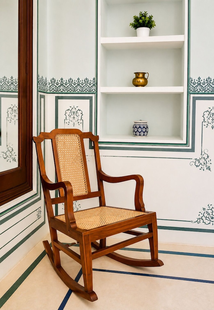 Welcomeheritage Bijayniwas Palace 37/47