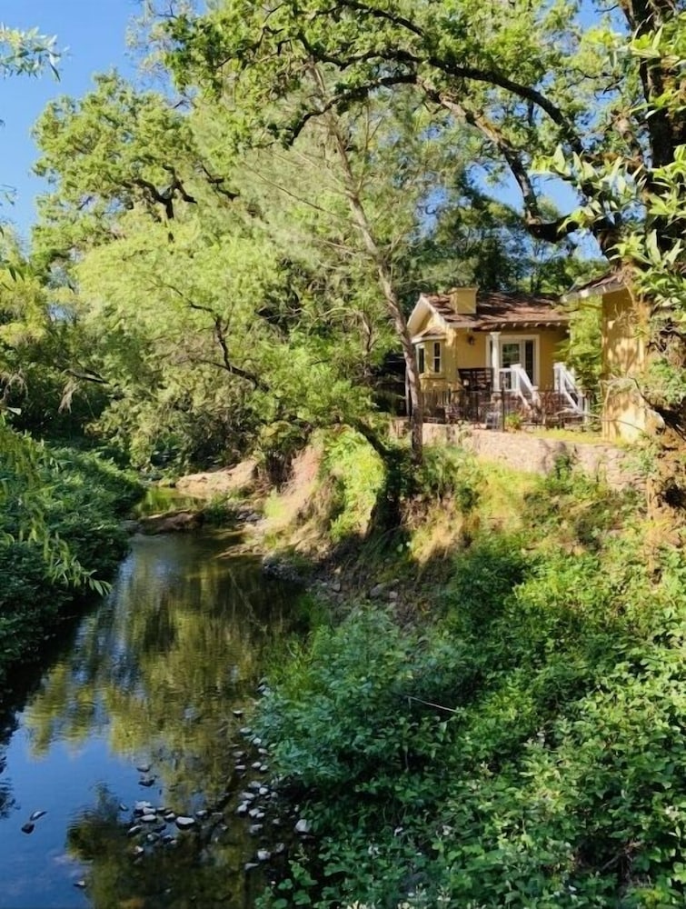 Glen Ellen Inn 46/62