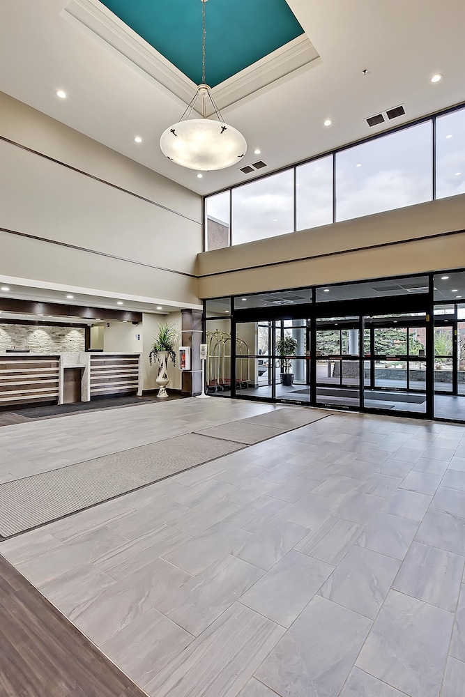 Best Western Plus Port O Call Hotel 9/73