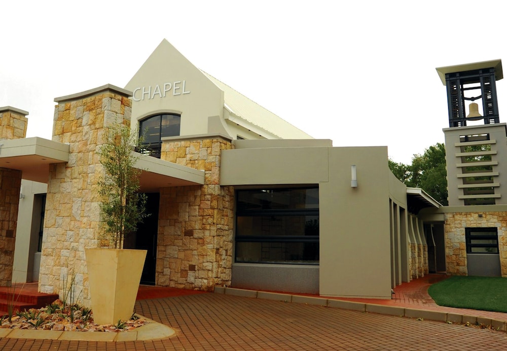 The Fairway Hotel Golf Resort 3/71