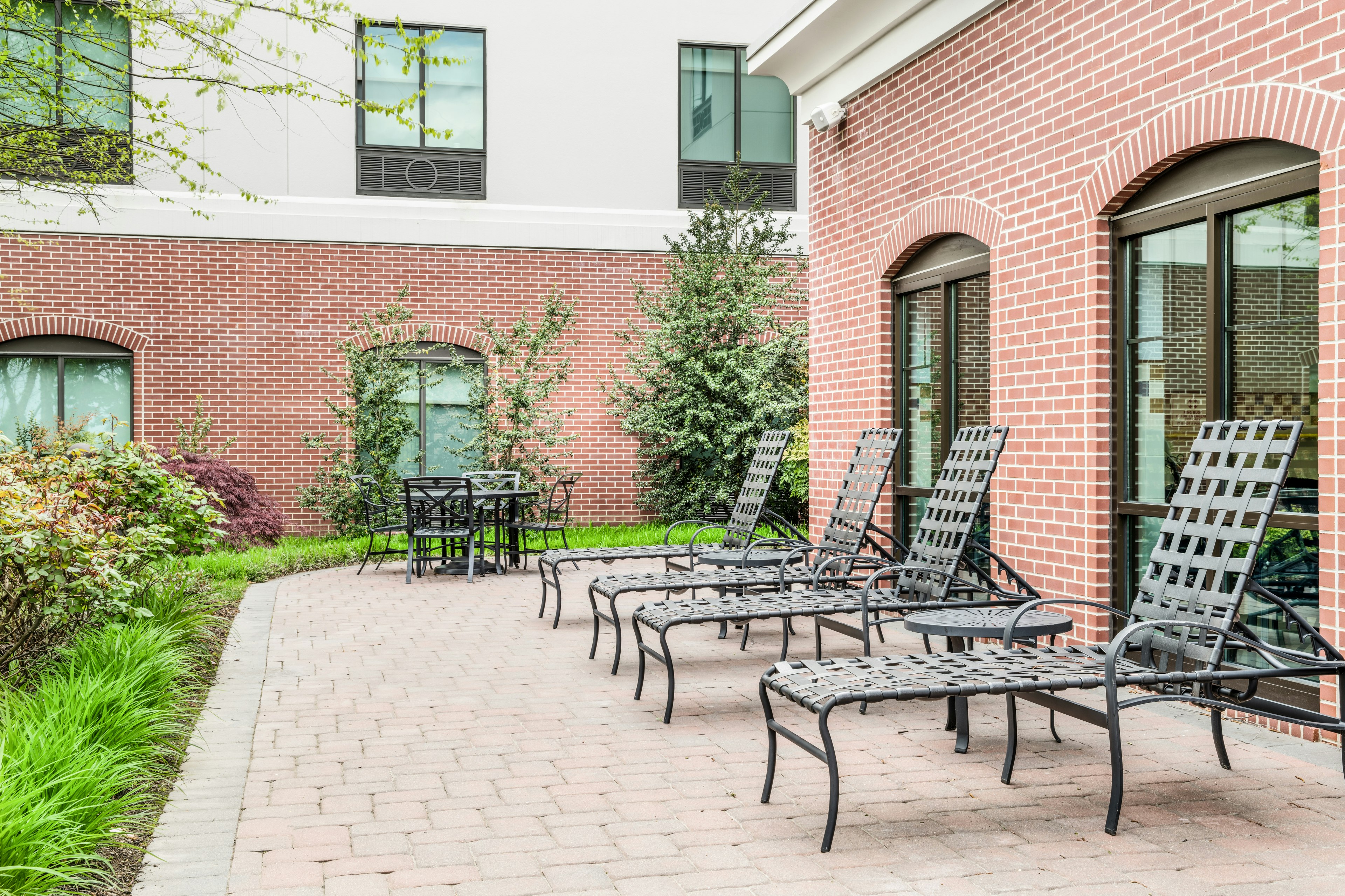 Holiday Inn Express Hotel And Suites Wilmington Newark 68/72