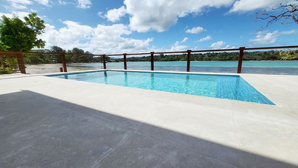 Erakor Island Resort and Spa 30/50