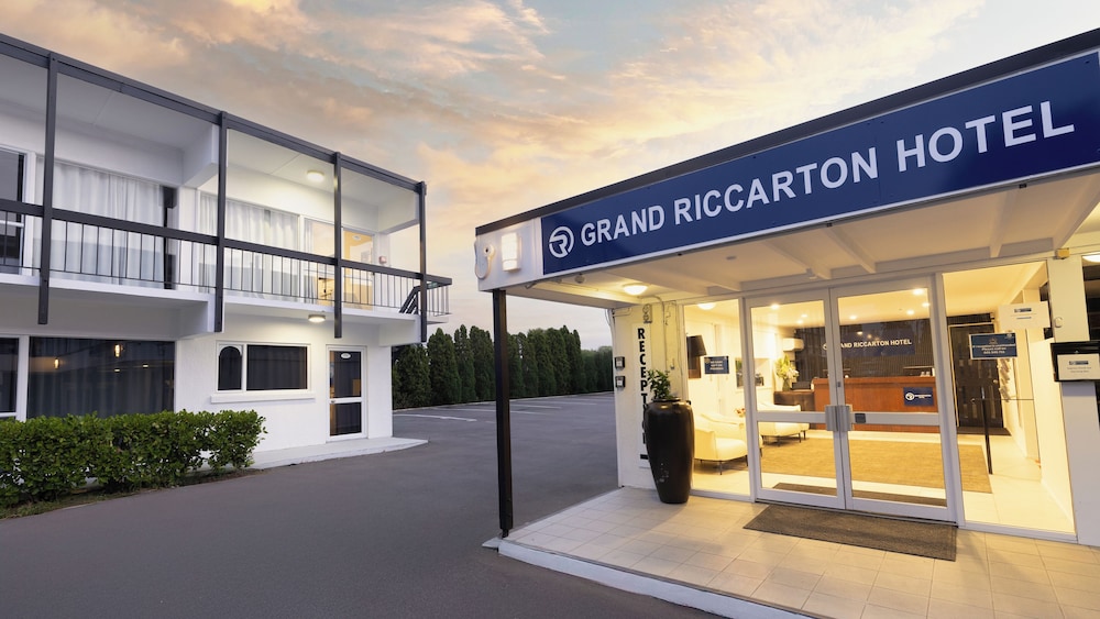 The Riccarton 4/50