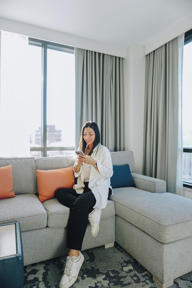 Hyatt Centric Old Town Alexandria 30/46