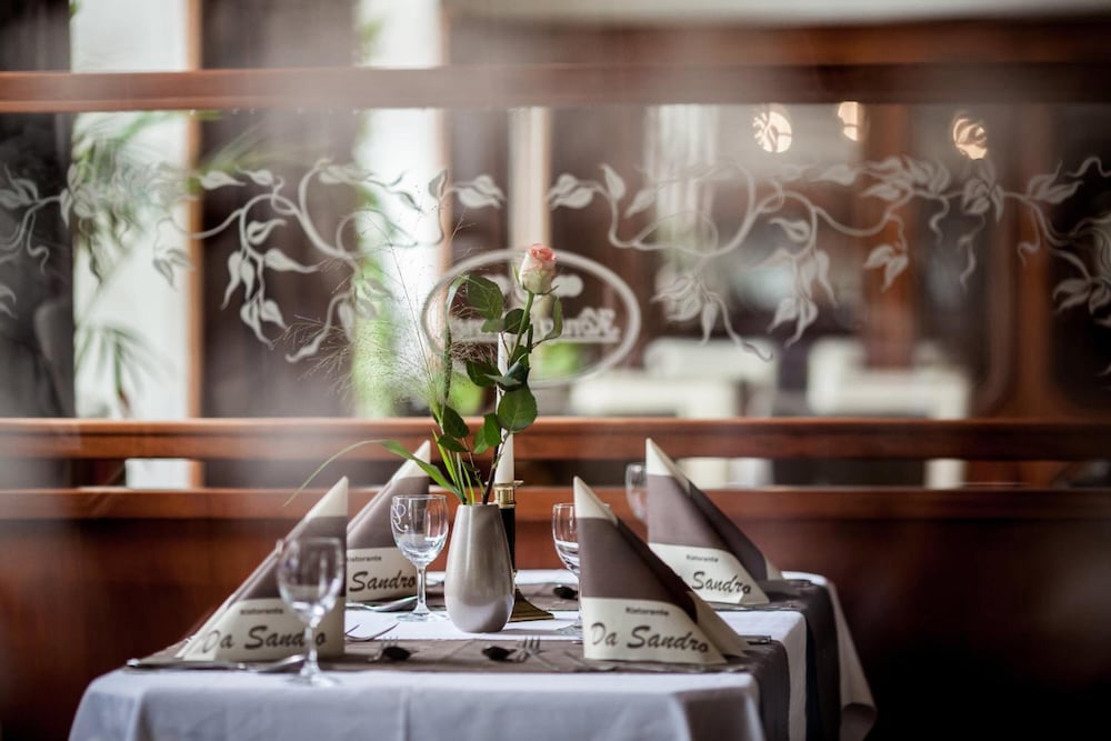 PARKHOTEL LINGEN AM MARKT 48/62