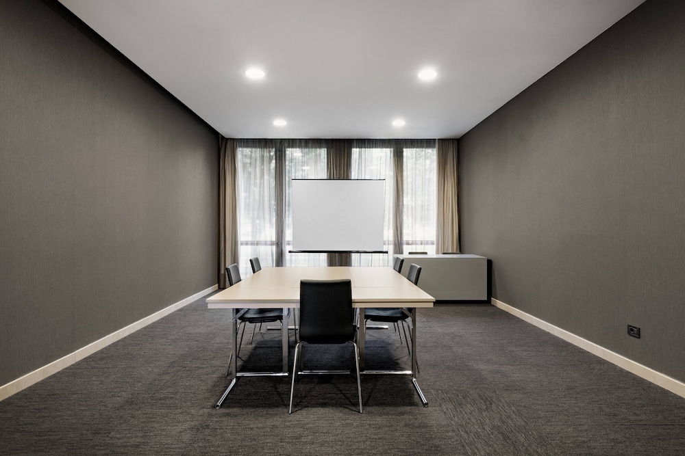 AC Hotel Bologna by Marriott 62/77