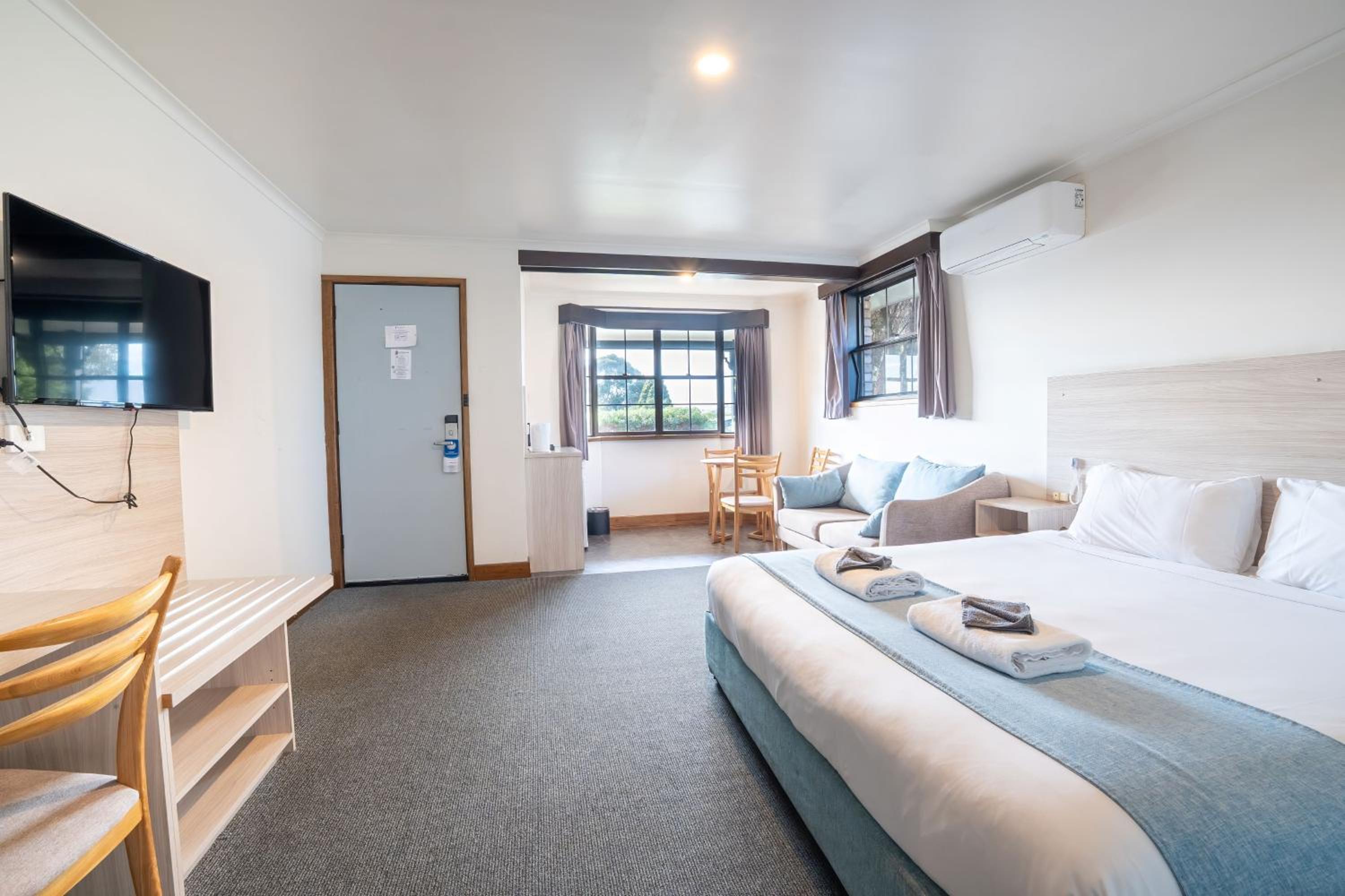 Spa, Superior, Suite, King Bed