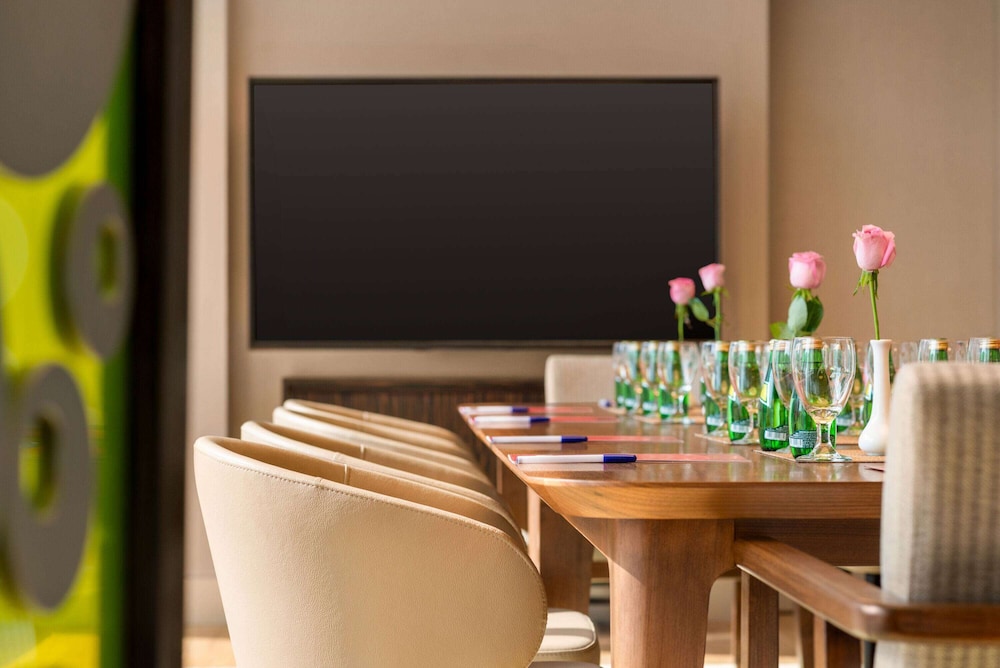 رمادا إنكور باي ويندام كورنيش الخبر(Ramada Encore by Wyndham Al Khobar Corniche) 53/60