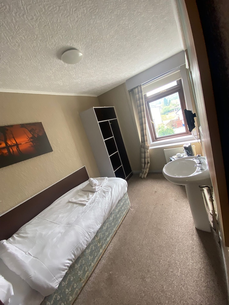 Lomond Park Hotel 10/36