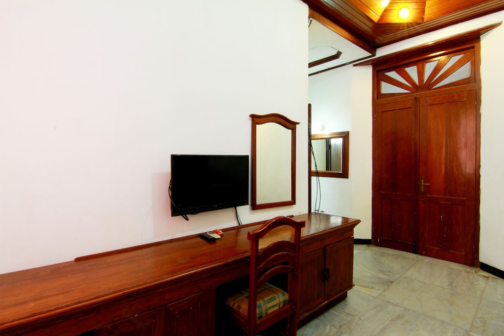 Hotel Limaran 59/77