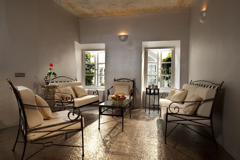 Antiq Palace Hotel and Spa 27/40