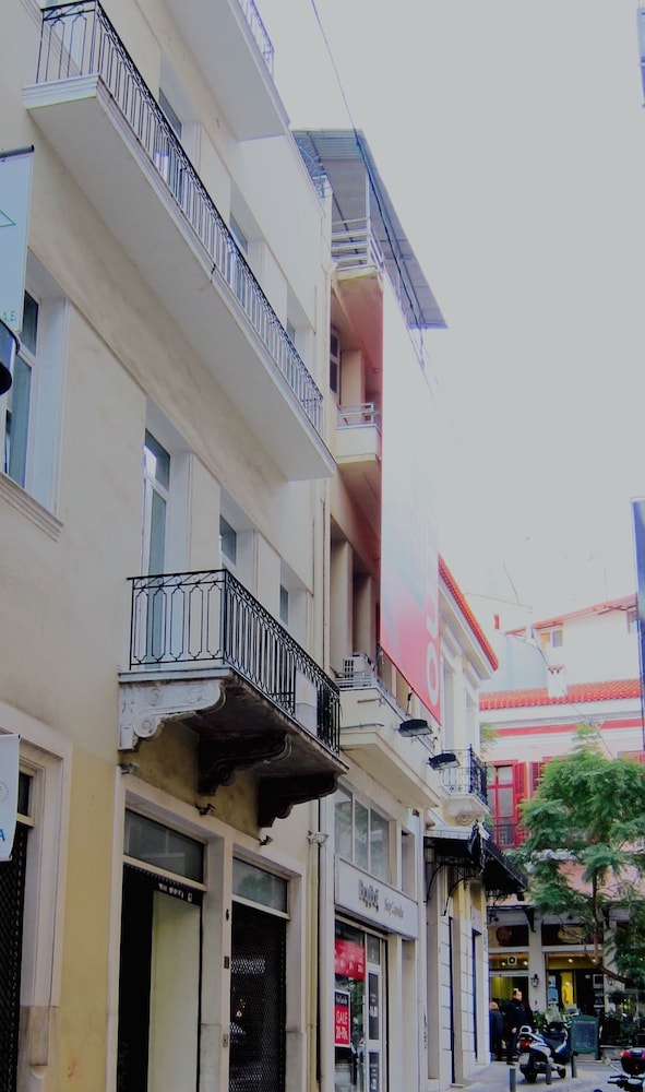 Concierge Athens Ii 2/50