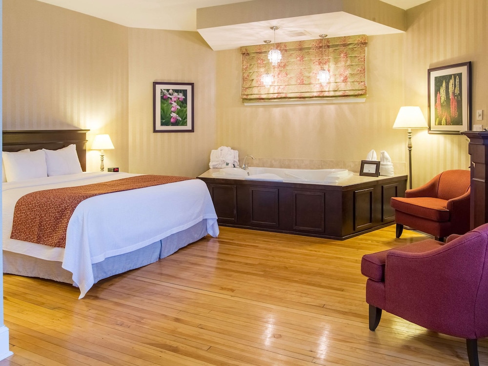 Quality Inn Suites Downtown Charlottetown 21/34