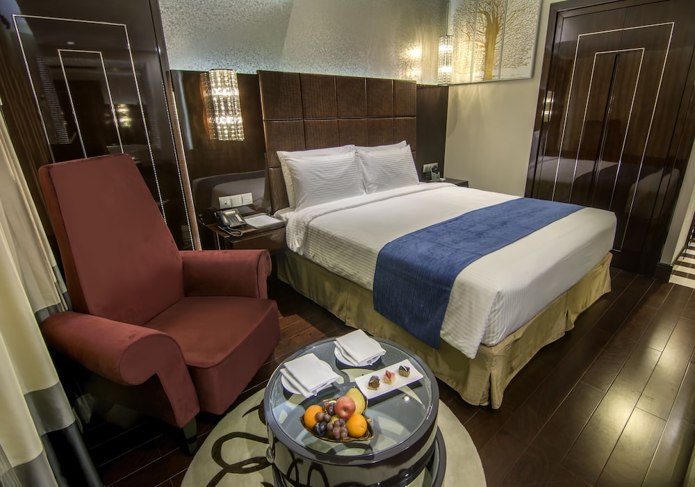 THE RAINTREE DHAKA 12/29