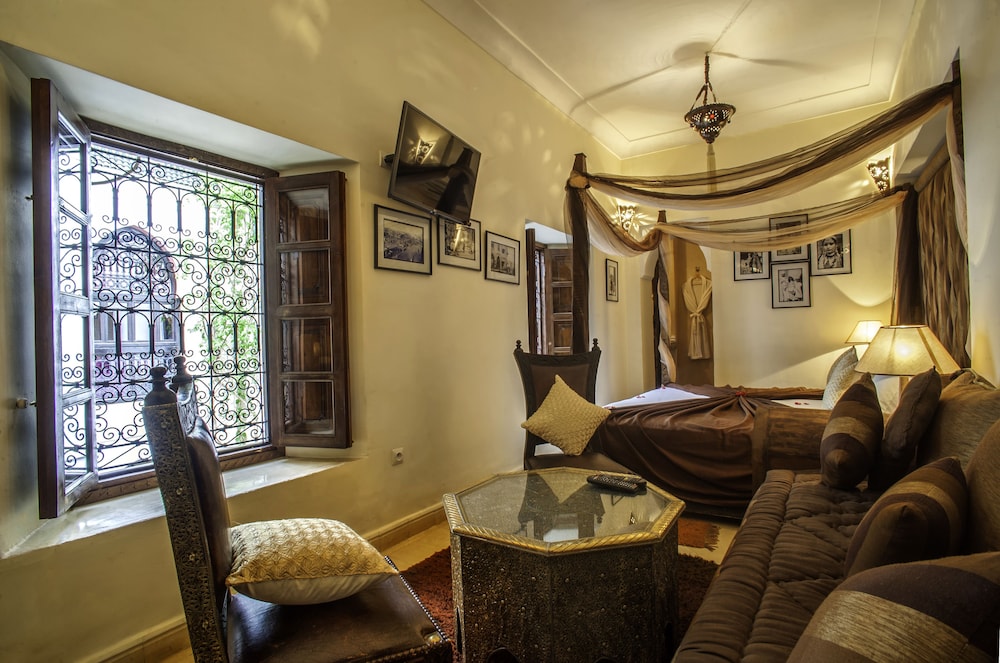 Riad Anabel 31/50
