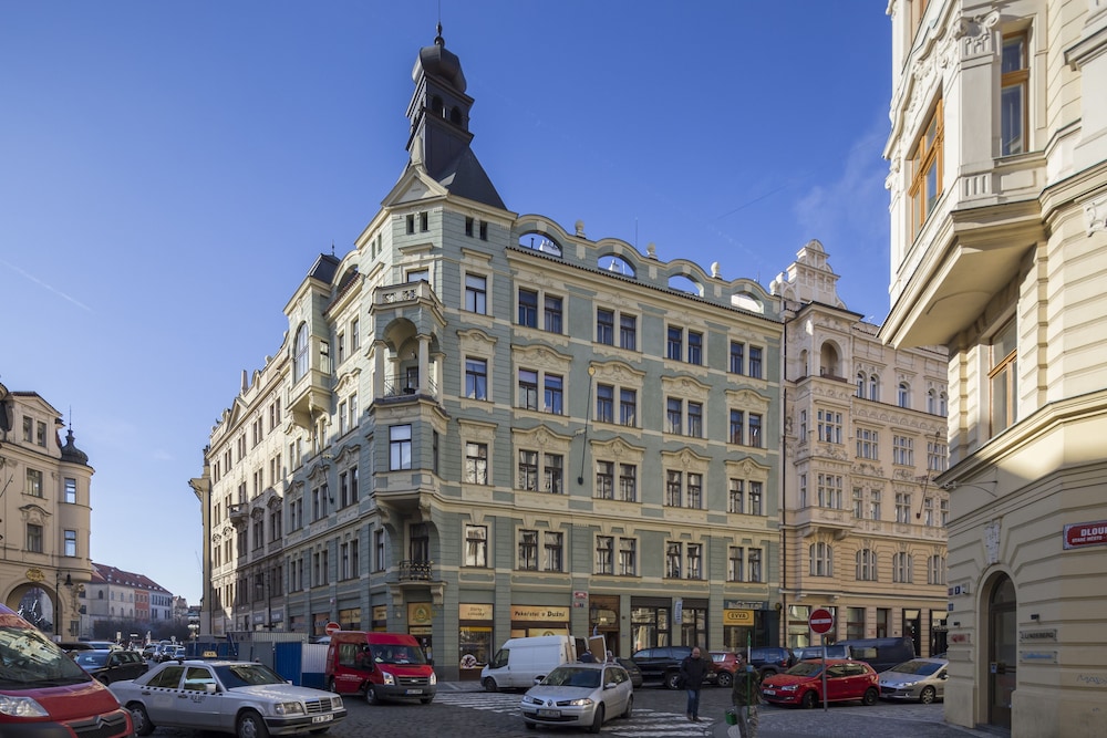 Dusni Apartments 44/50