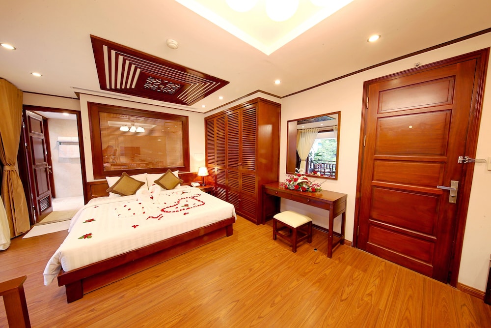Hanoi Nostalgia Hotel & Spa 14/64