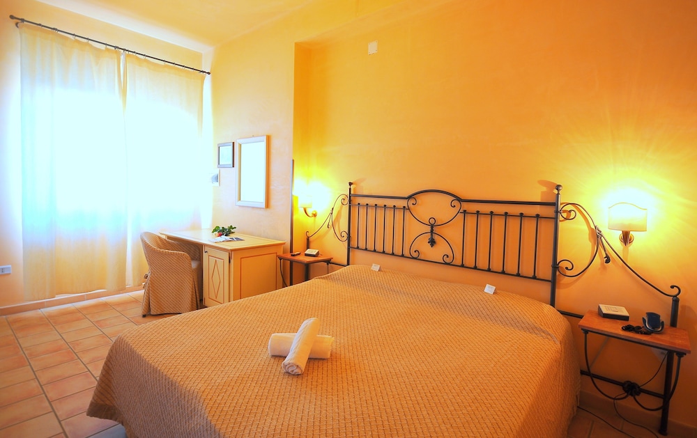 Delfino Beach Hotel 32/50