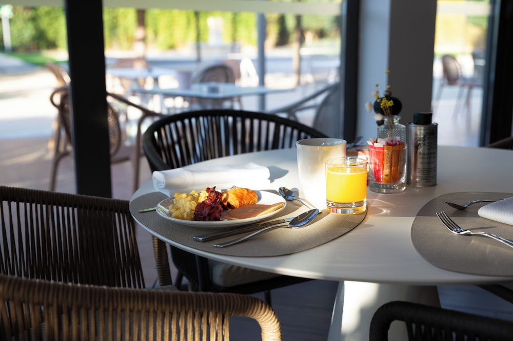 Zenitude Hotel la Valadière, an Ascend Collection Hotel 43/62