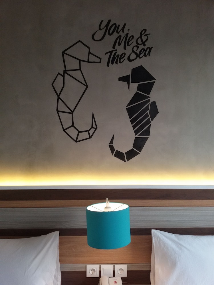 La Lucia Boutique Hotel by Prasanthi 39/48