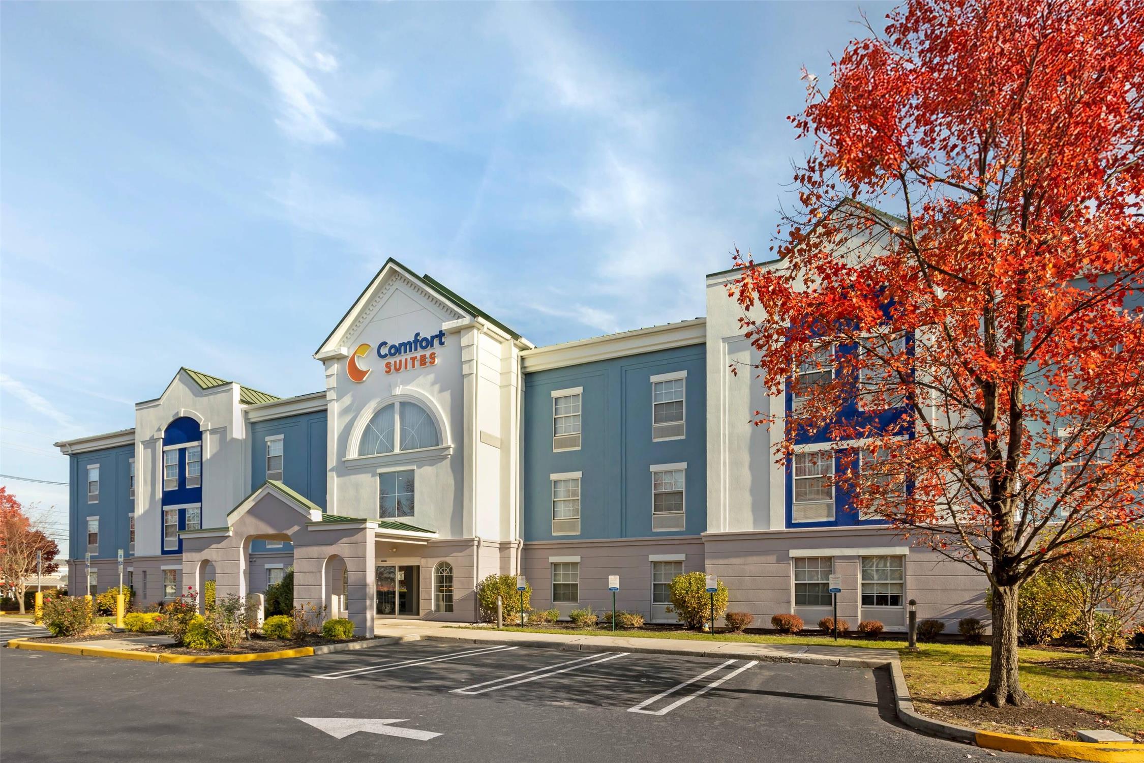 Comfort Suites East Brunswick - South River 33/35