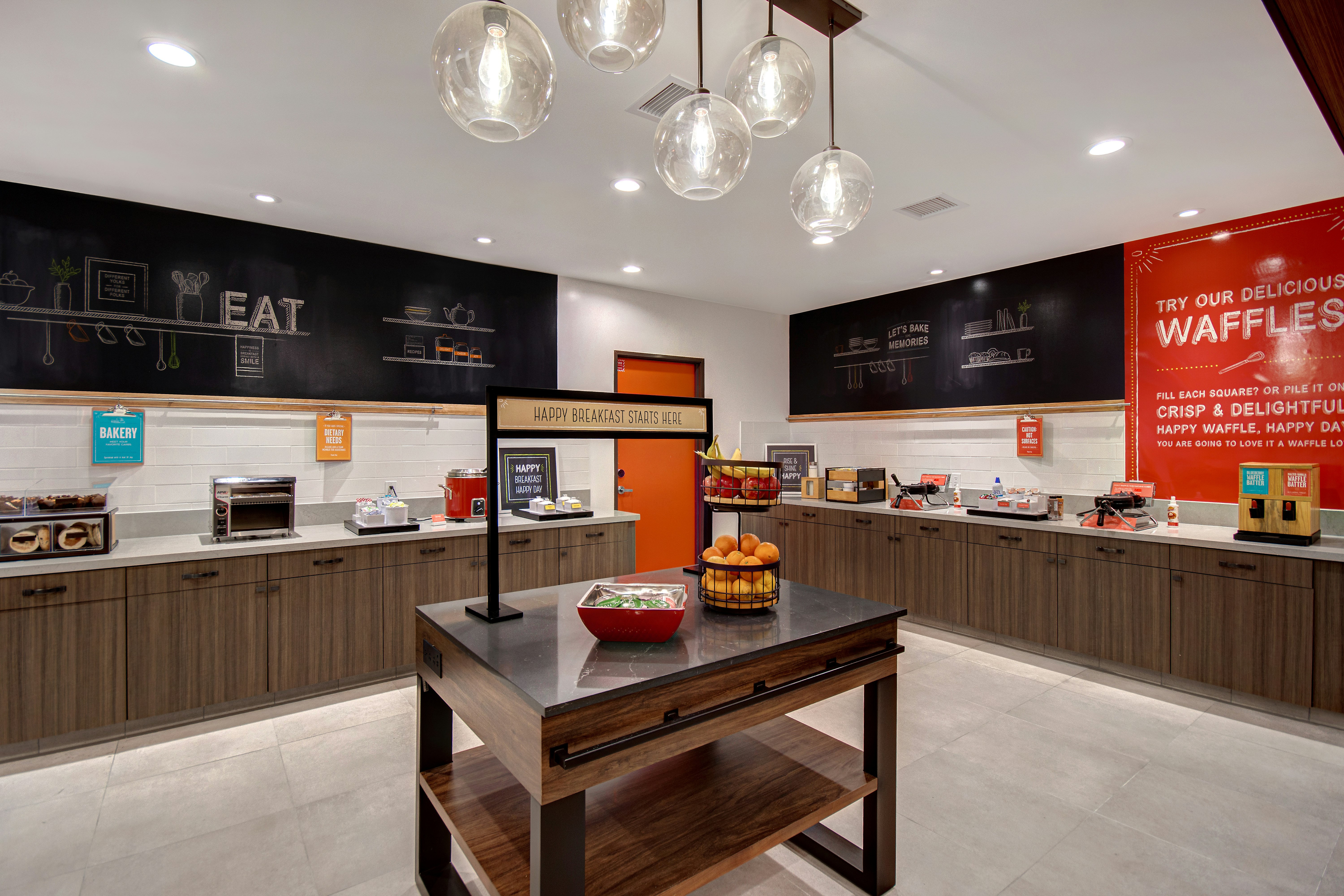 Hampton Inn & Suites Ontario Rancho Cucamonga 18/23