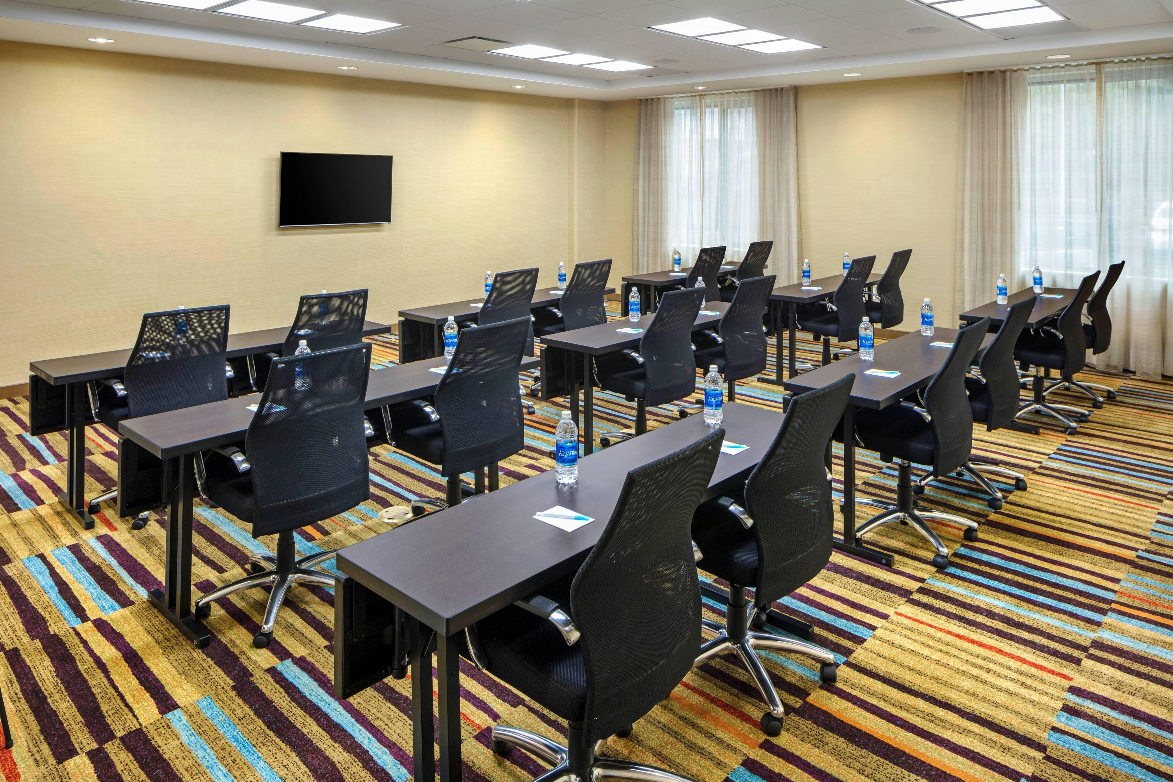 Fairfield Inn Suites North Bergen 23/27