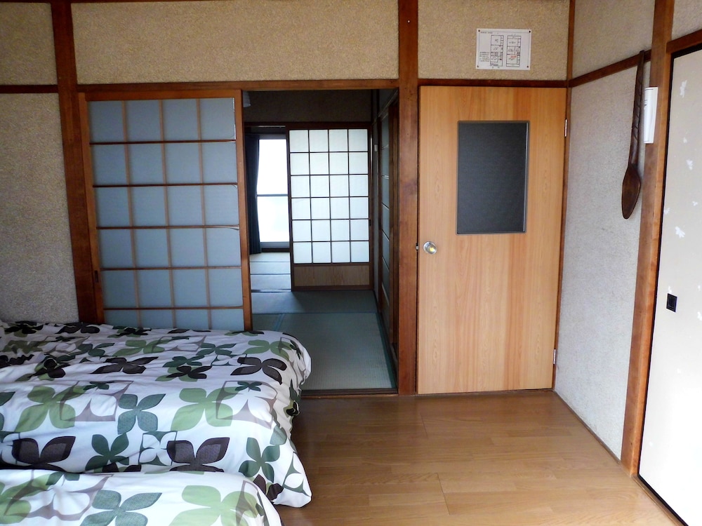 Jizo House 28/48