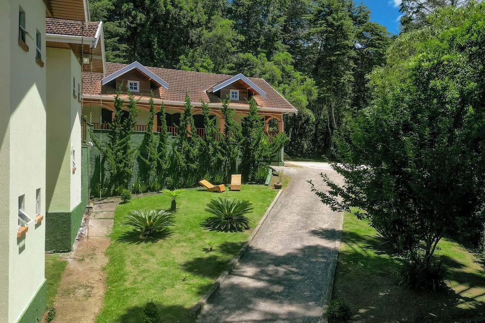Pousada Vila Floratta 50/56