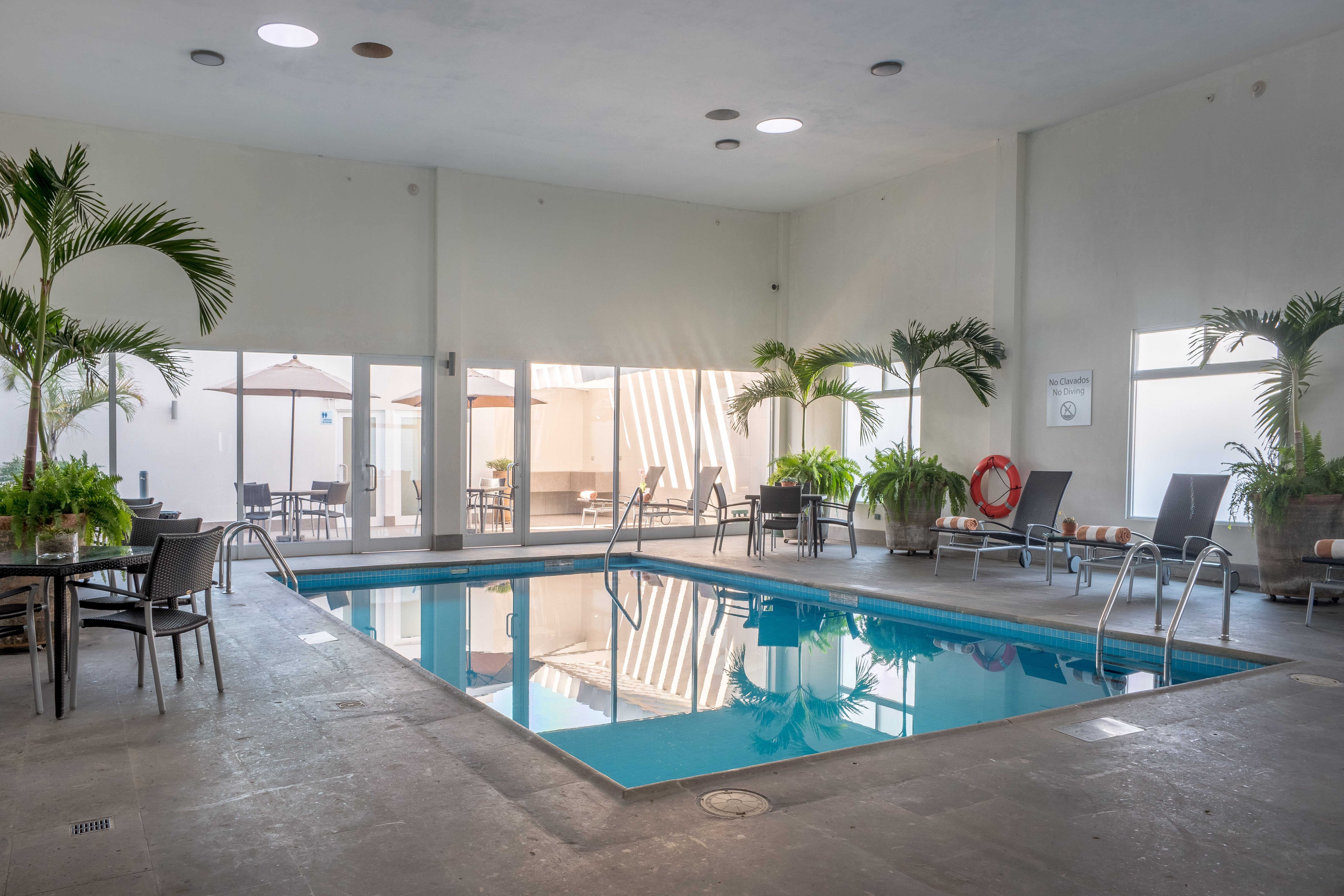 Holiday Inn Express & Suites Silao Aeropuerto - Terminal 11/26