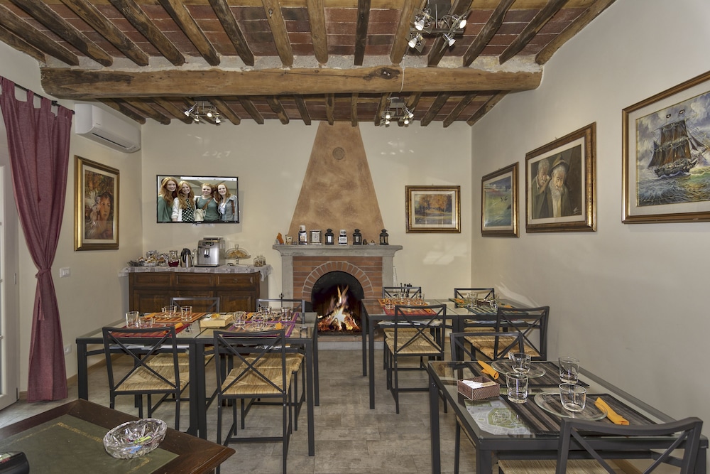 Art Gallery B&B 26/33