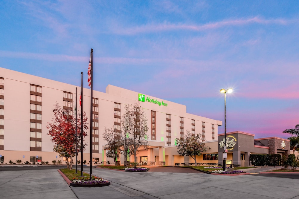 Holiday Inn La Mirada 3/54