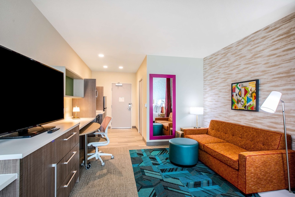 Home2 Suites By Hilton Carlsbad CA 20/44