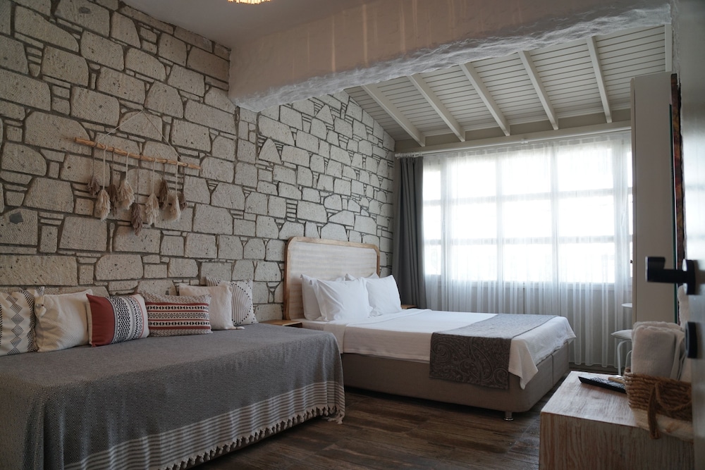 H&R Alacati 15/50