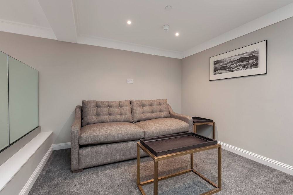 No1. Apartments Edinburgh - George IV Bridge 46/61