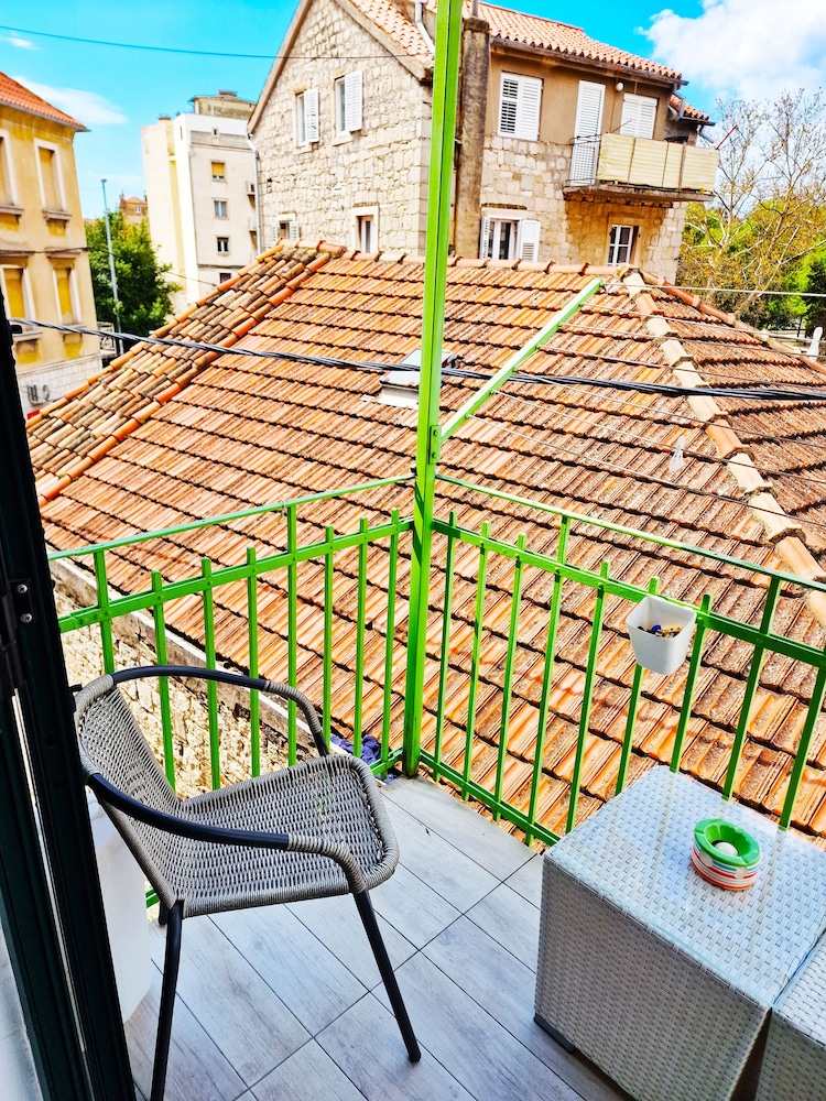 Croparadise Hostel 43/50