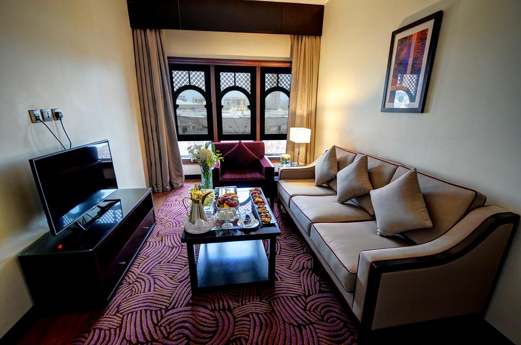 شركة واجهة طيبة الفندقية(Taiba Front Hotel Ex Elaf Al Majeedi) 30/50